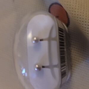 Blomdahl medical beauty earrings